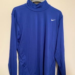 Mens Nike base layer dri-fit shirt, medium